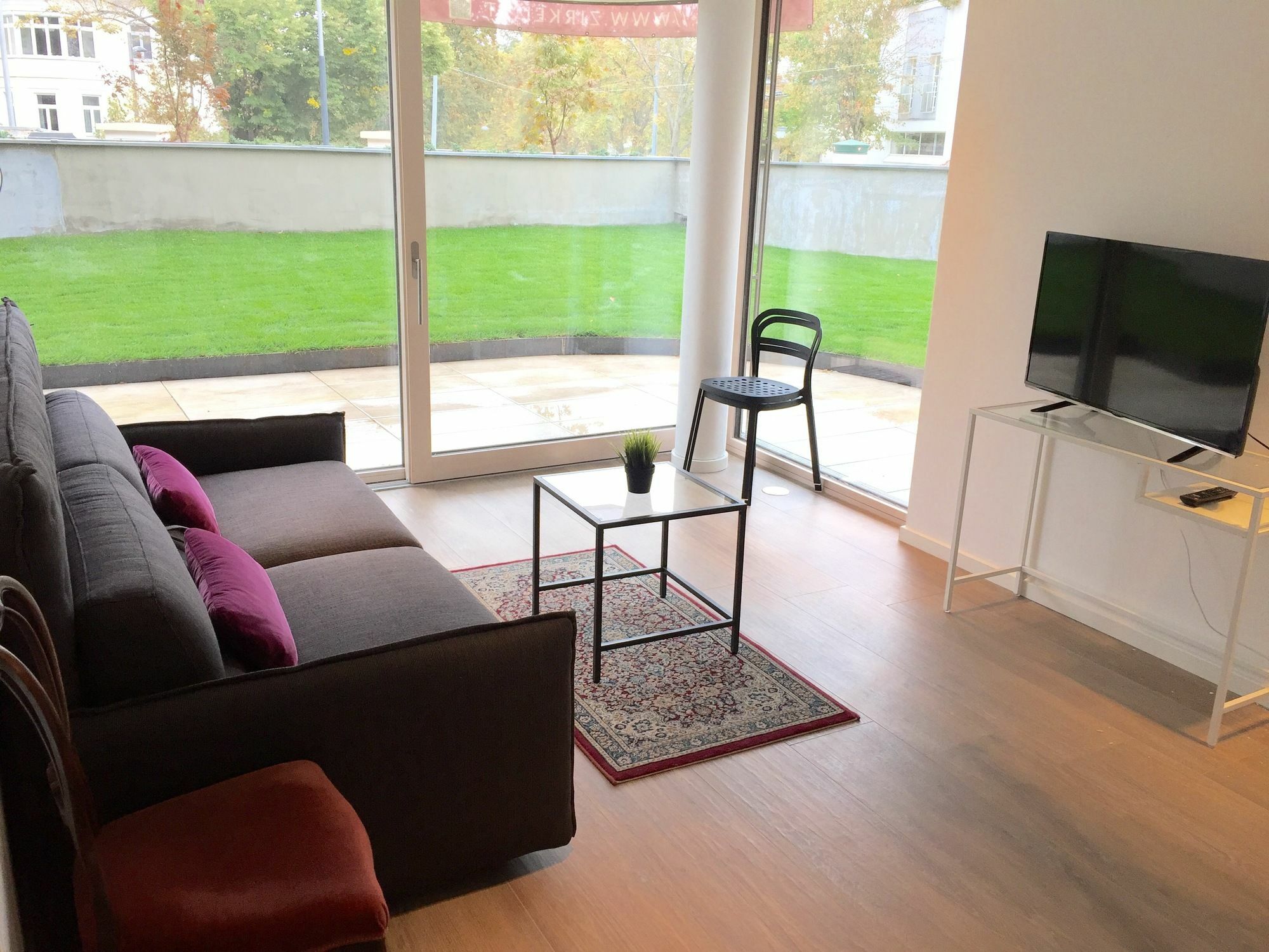 Vienna Garden Residence ภายนอก รูปภาพ